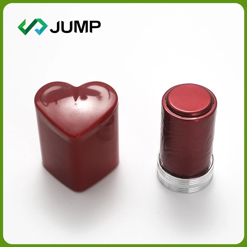 Пластична ЗАМАЦ различита капа